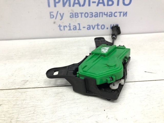 HYUNDAI 81590A6200 в наличии Тернополь