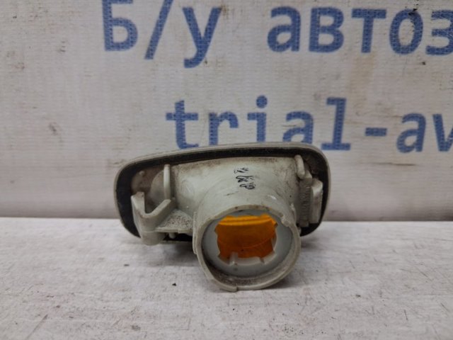 8173151010 TOYOTA Повторитель поворота купить в Черновцы