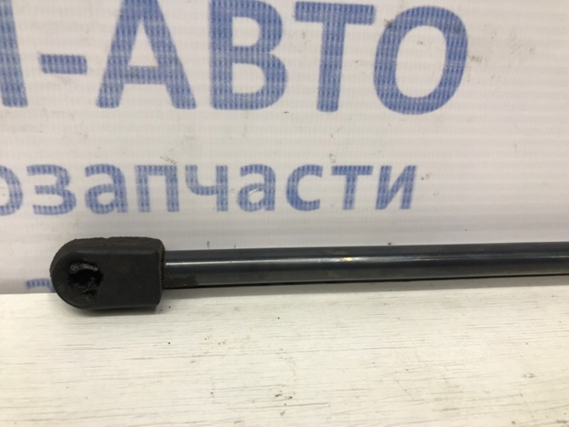 Амортизатор двери багажника 817701H010 HYUNDAI