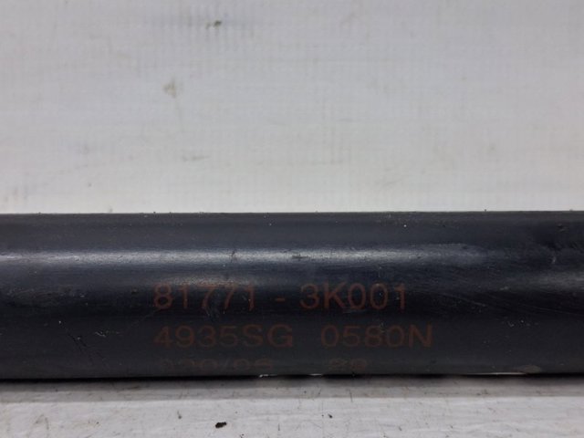 817713K001 HYUNDAI Амортизатор багажника купить в Николаев