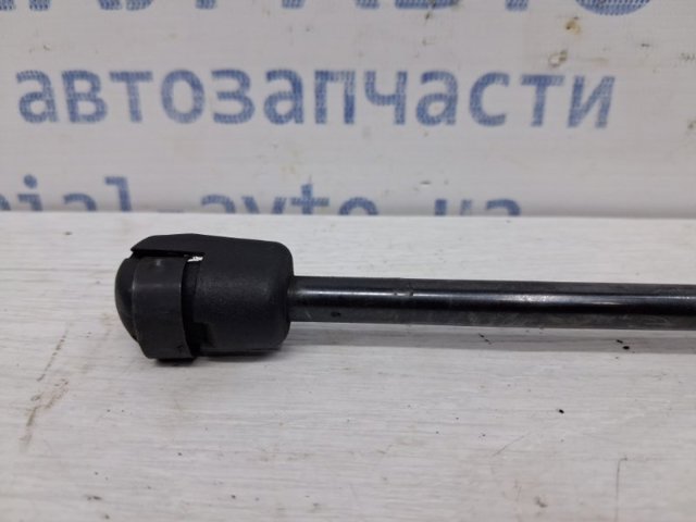 HYUNDAI 817803W000 Амортизатор багажника в наличии Кривой Рог