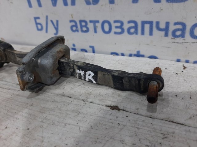 8181065D00 SUZUKI Ограничитель открывания двери передний купить в Николаев