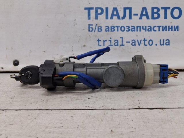 HYUNDAI 819053E400 в наличии Тернополь