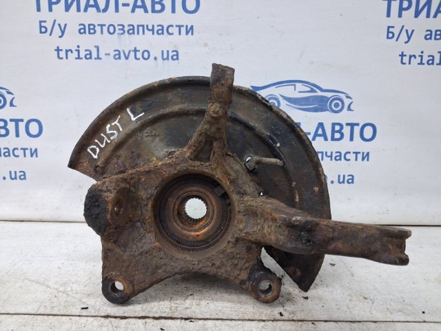 Цапфа (поворотный кулак) передний левый 8200881914 RENAULT