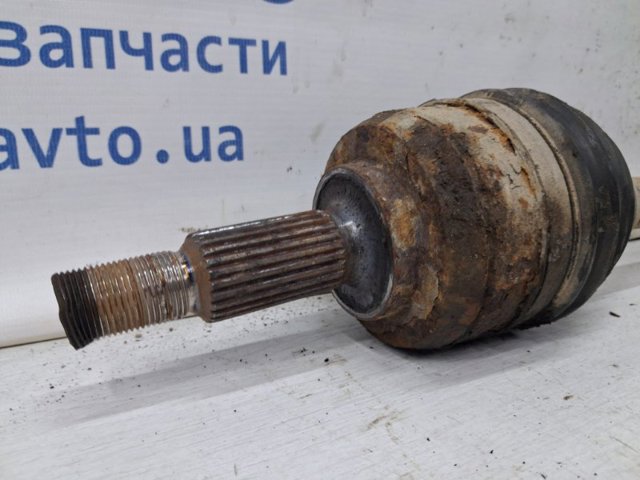 RENAULT 8201353627 Полуось (привод) передняя левая в наличии Сумы