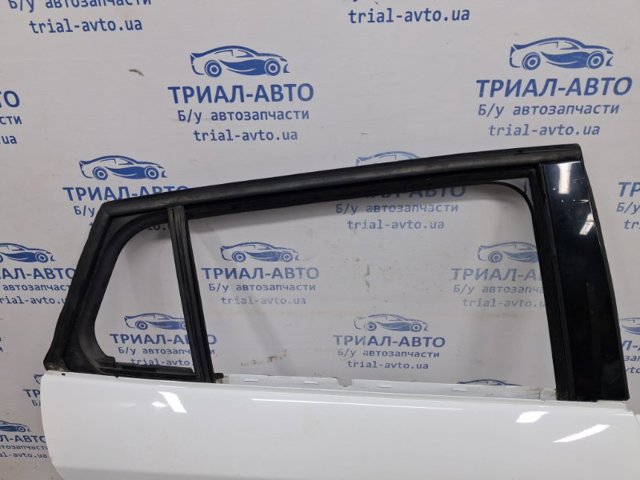 RENAULT 821007080R Дверь задняя правая в наличии Полтава