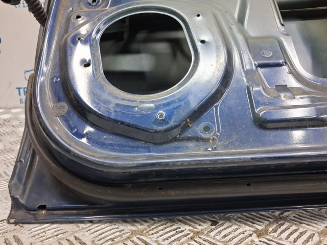 NISSAN 82100EB330 Дверь задняя правая в наличии Павлоград