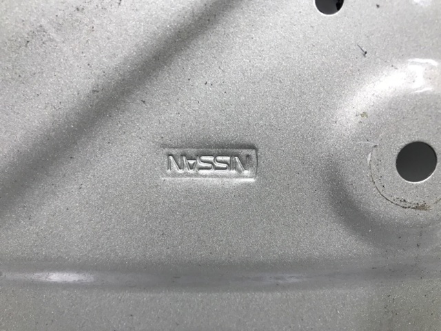 82100EL430 NISSAN Дверь задняя правая купить в Житомир