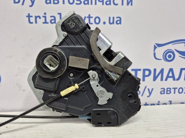SUZUKI 8221065J51 Замок двери передней правой в наличии Черновцы
