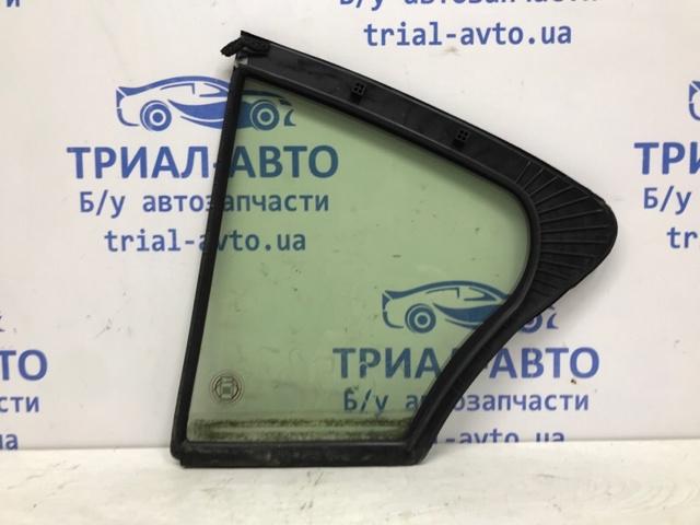 822624GA0A NISSAN Стекло-форточка двери задней правой купить в Павлоград