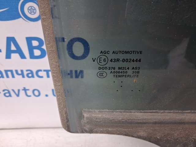823003JA1C NISSAN Стекло двери задней правой купить в Чернигов