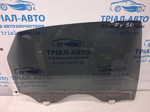 Стекло задней правой двери 82300CG000 NISSAN