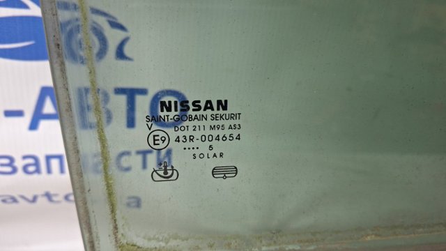 82300EB305 Стекло двери задней правой купить Житомир