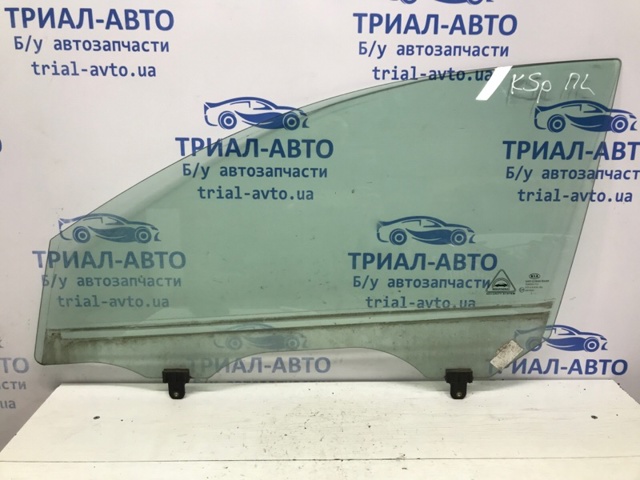 Окно (передней двери) двери 824113U000A HYUNDAI