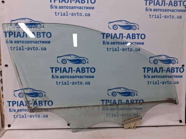 Стекло пассажирской двери 824202W010 HYUNDAI