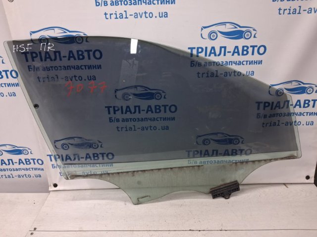 Стекло передней правой двери 824202W060 HYUNDAI