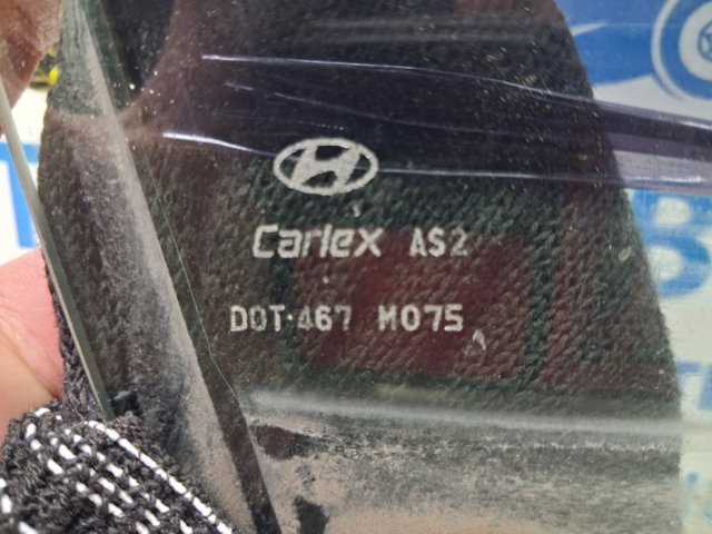 824202W060 HYUNDAI Стекло двери передней правой купить в Черкассы