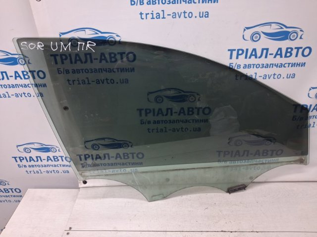 Стекло передней двери, правой 82420C5010 HYUNDAI