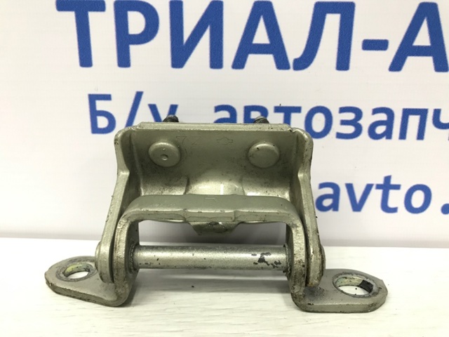 NISSAN 82420ED01A в наличии Черкассы