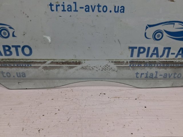 824212B001 HYUNDAI Стекло двери передней правой купить в Тернополь
