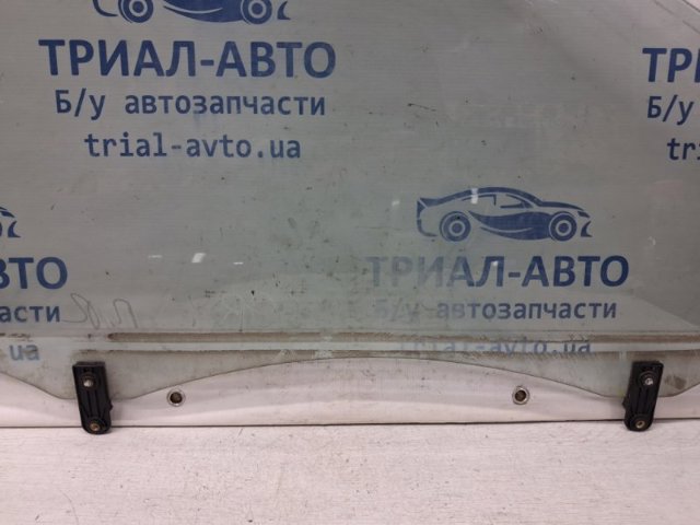 HYUNDAI 824213E010 Стекло двери передней правой в наличии Николаев