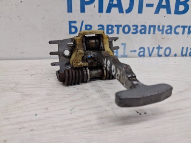 824306303R RENAULT Ограничитель открывания двери задний купить в Украина