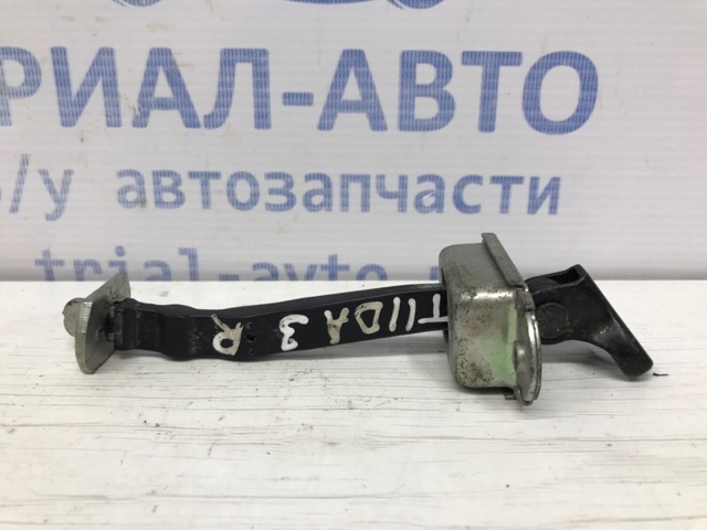 Ограничитель открывания задней двери 82430ED00A NISSAN