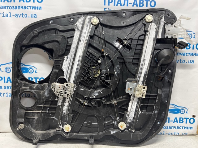 82471C6000 Стеклоподъемник передней левой двери купить Черновцы