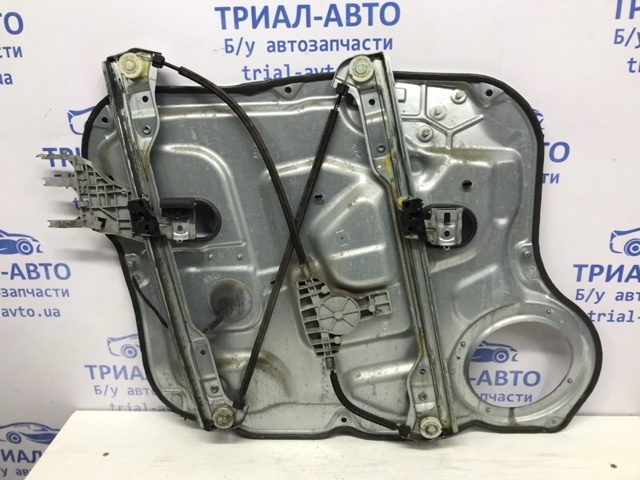 824812B000 HYUNDAI Механизм стеклоподъемника двери передней правой купить в Сумы