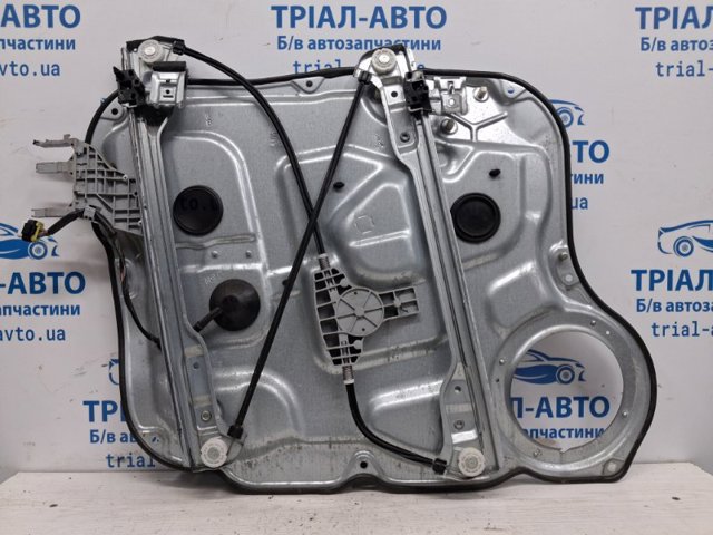 824812B002 Стеклоподъемник передней правой двери купить Украина