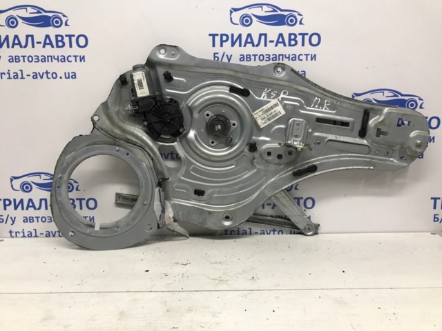 HYUNDAI 824813U000 Механизм стеклоподъемника двери передней правой в наличии Каменское