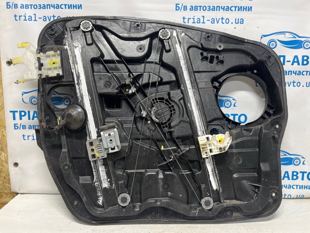 824814Z000 HYUNDAI Стеклоподъемник передней правой двери купить в Одесса