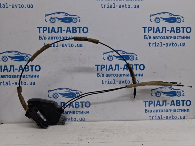 825003JA0A NISSAN Замок двери задней правой купить в Черновцы