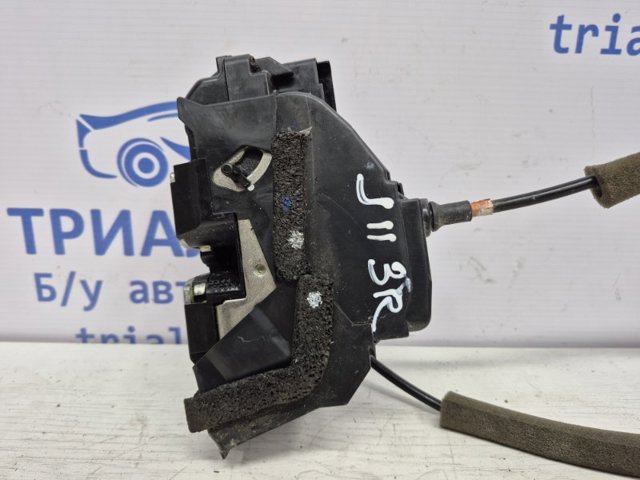 825004EA0B NISSAN Замок двери задней правой купить в Каменское