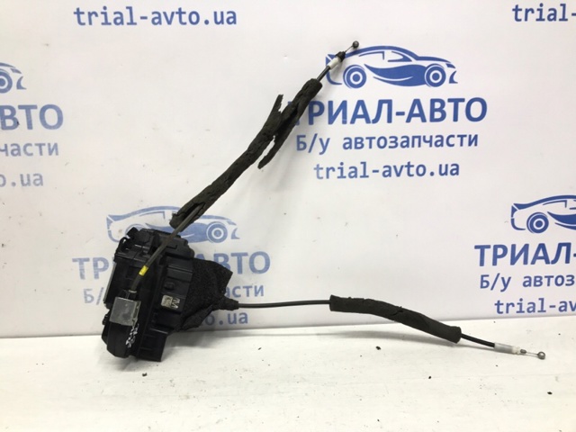 82500BA60A NISSAN Замок двери задней правой купить в Павлоград