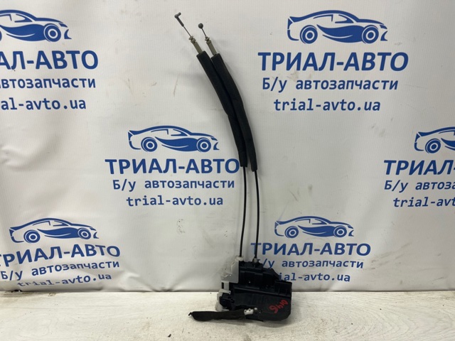 Замок двери задней правой 82500CL00A NISSAN