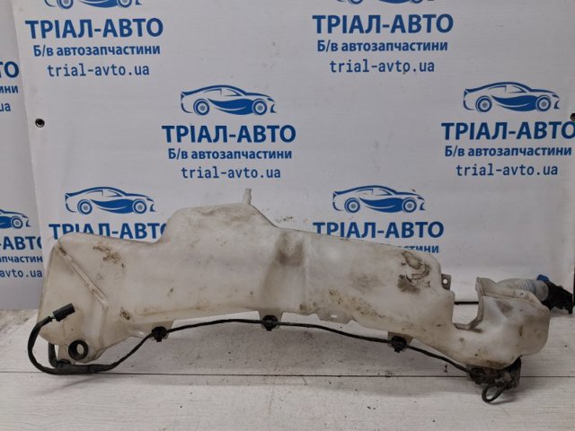 8260A105 MITSUBISHI Бачок омывателя стекла купить в Ровно