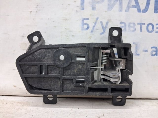 HYUNDAI 826103U000 Ручка двери левой внутренняя передняя/задняя в наличии Днепр