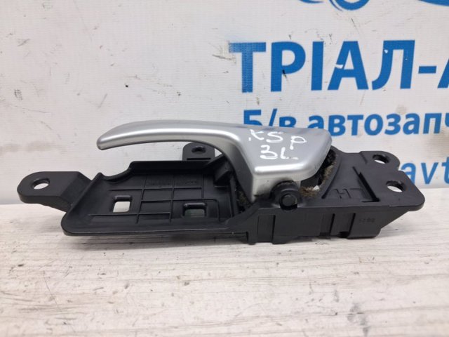 82610F1000KA1 HYUNDAI купить в Николаев