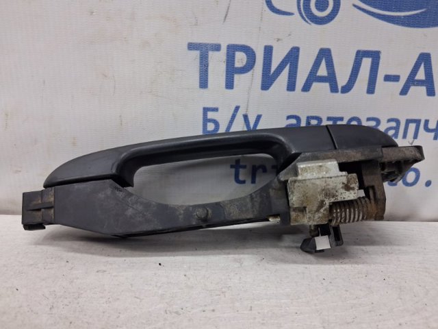 Держатель наружной ручки двери, правых дверей 826651H000 HYUNDAI