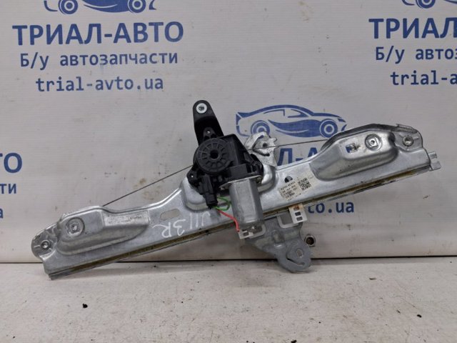 Стеклоподъемник задней правой двери 827004EA0A NISSAN