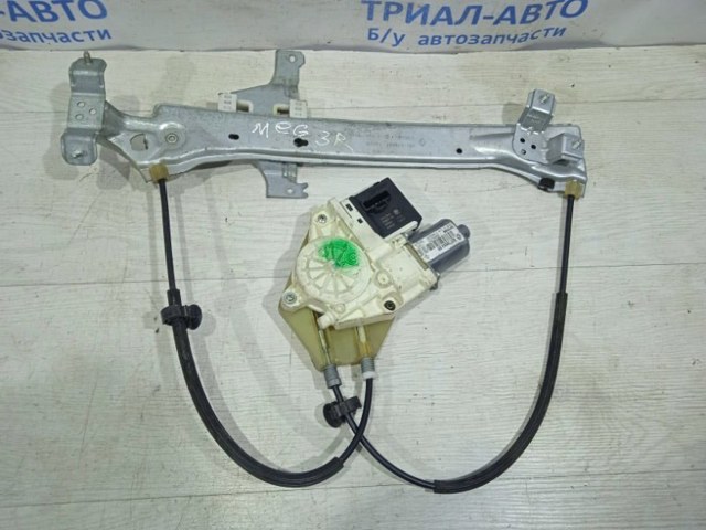 Моторчик стеклоподъемника двери задней, правой 827306548R RENAULT