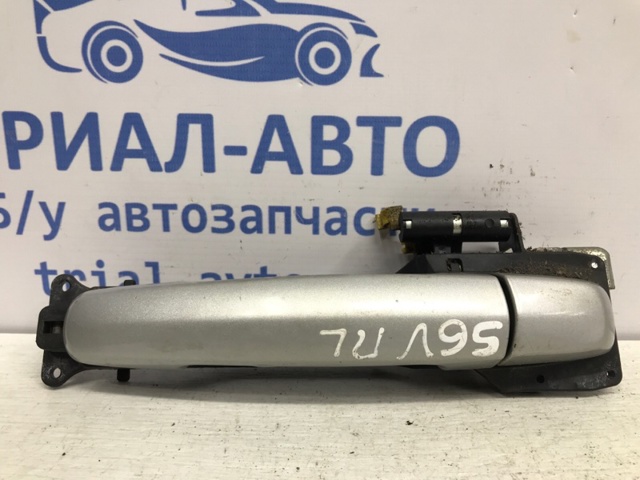 Держатель наружной ручки двери, задней правой 8283163J10 SUZUKI