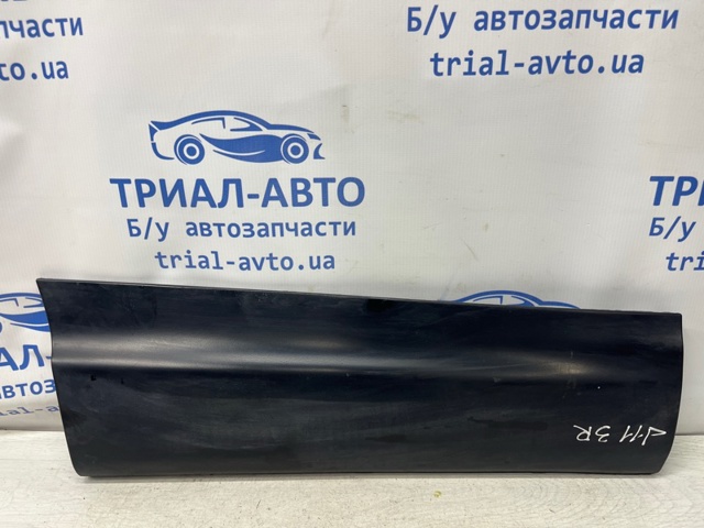 Молдинг задней правой двери 828704EA0A NISSAN