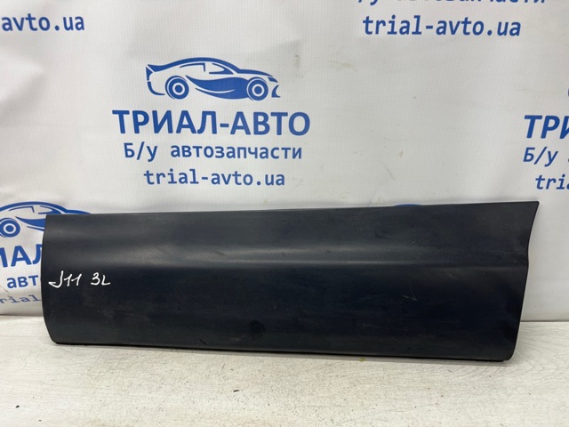 Накладка задней левой двери 828714EA0A NISSAN