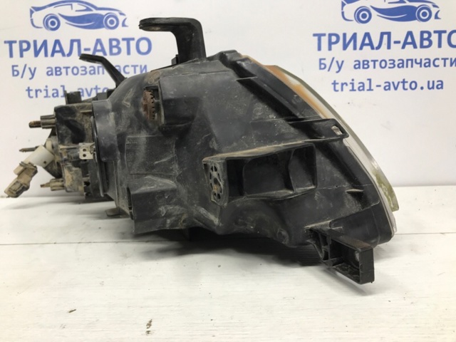 8301A365 Левая фара купить Харьков