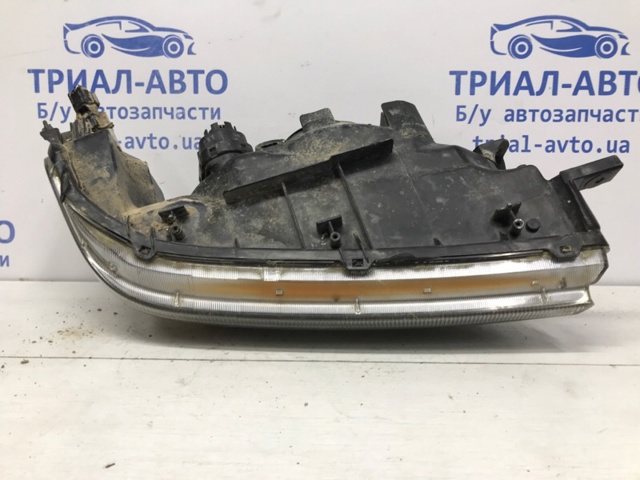 8301A365 MITSUBISHI Левая фара купить в Харьков