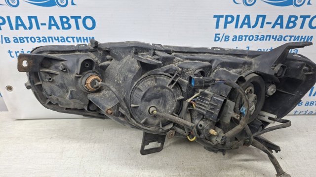 8301B076 Фара правая купить Тернополь