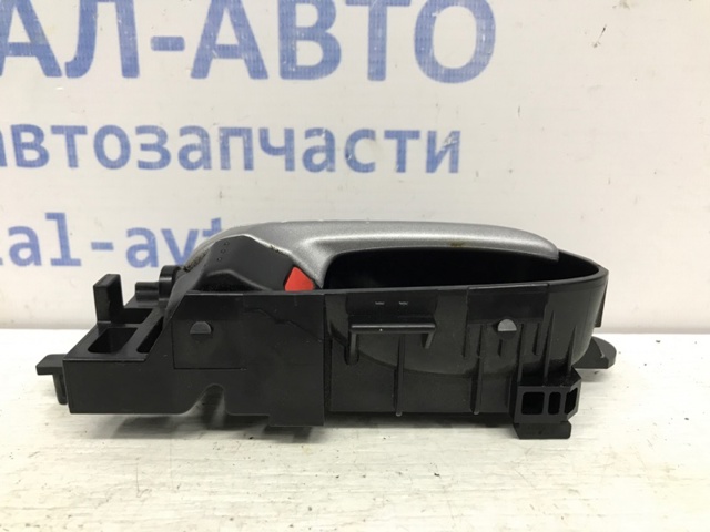SUZUKI 8311065J10BWJ Ручка двери правой внутренняя передняя/задняя в наличии Винница