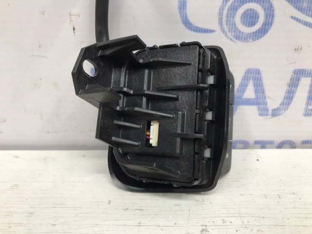 SUBARU 83158AL000 в наличии Запорожье